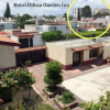 Jardines de la Hacienda. Casa 8 cuartos, garaje 5 autos.